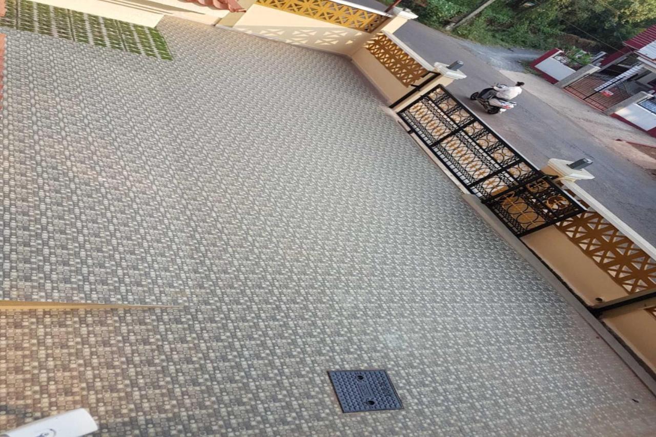 Jm Vista Suites Mapusa Exteriér fotografie