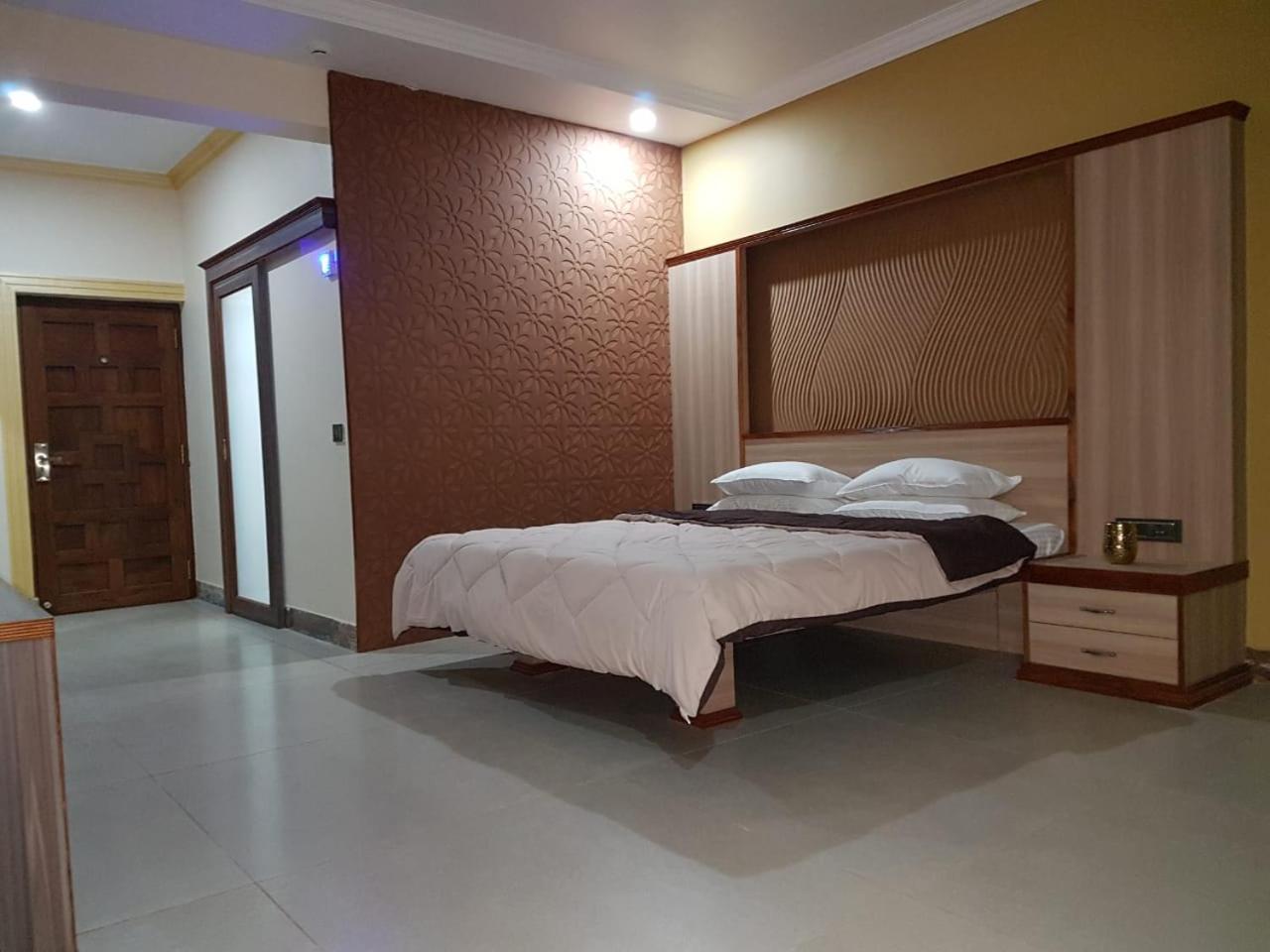 Jm Vista Suites Mapusa Exteriér fotografie